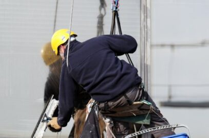 В чем заключается работа промышленного альпиниста?